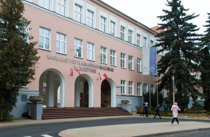 {Rektor Uniwersytetu Warmińsko-Mazurskiego ogłosił decyzję na temat organizacji zajęć w nowym roku akademickim.}